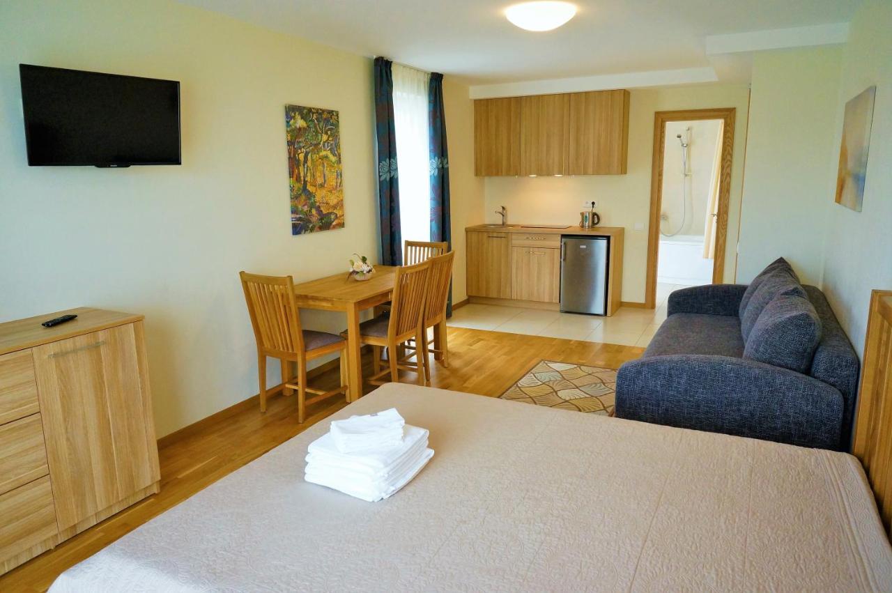 Smelio Vila Apartments Παλάγκα Εξωτερικό φωτογραφία
