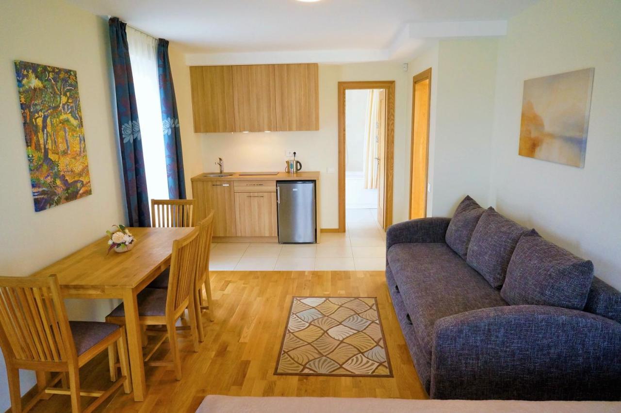 Smelio Vila Apartments Παλάγκα Εξωτερικό φωτογραφία