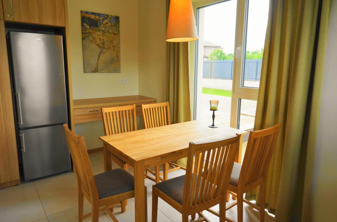Smelio Vila Apartments Παλάγκα Εξωτερικό φωτογραφία